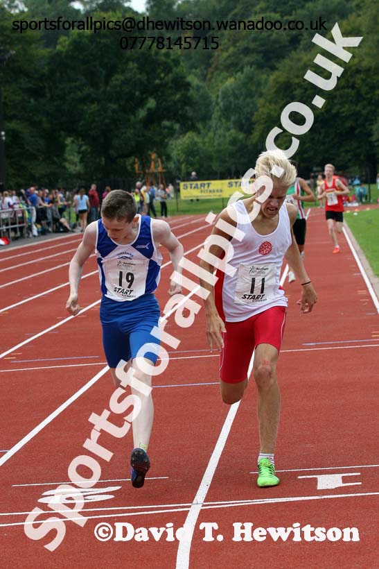 Boys 800 metres at the Northern Inter-Counties under-17s and 15s at Witton Park, Blackburn. Photo: David T. Hewitson/Sports for All Pics